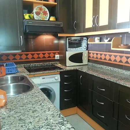 With 3 Bedrooms In Fuengirola, With Wonderful Sea View, Furn Apartment Fuengirola